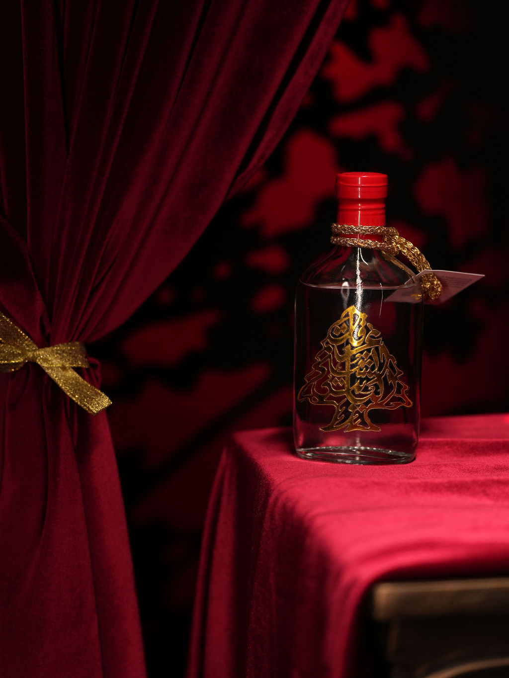 Signature Miniature — 5x Distilled. 1870 Legacy. Exclusively Online